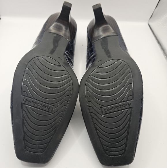 EUC Bandolino Size 9 Blue Alligator Heels - Picture 5 of 6